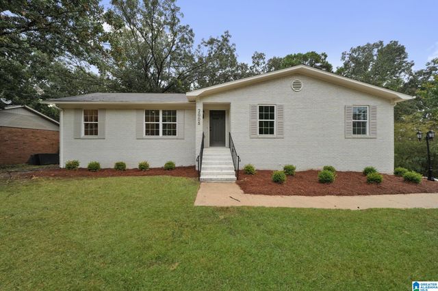 2005 VIRGINIA LANE, Bessemer, AL 35023