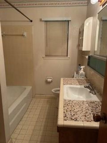 5005 Oak Lane, Texas City, TX 77591