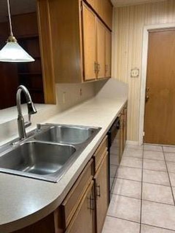 5005 Oak Lane, Texas City, TX 77591