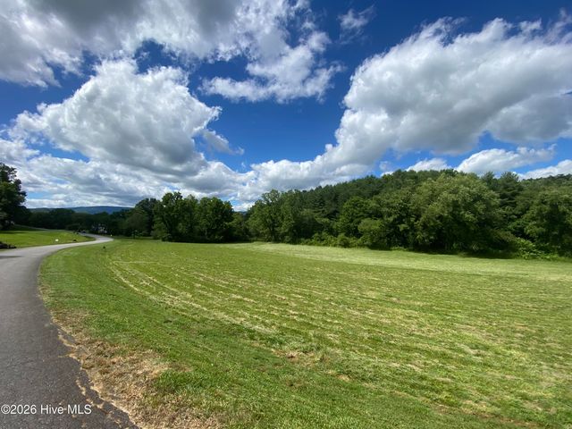 Lot 24&26 Mcglamery Farm Drive, Hayesville, NC 28904