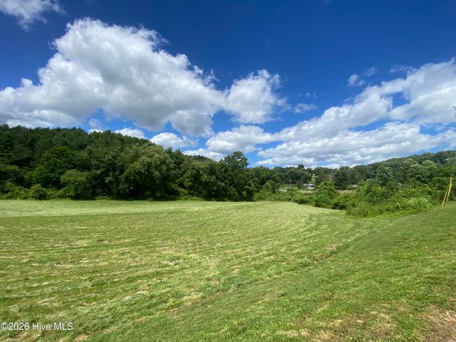 Lot 24&26 Mcglamery Farm Drive, Hayesville, NC 28904
