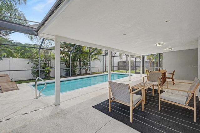 3606 W GRAY STREET, Tampa, FL 33609