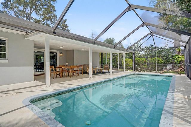 3606 W GRAY STREET, Tampa, FL 33609