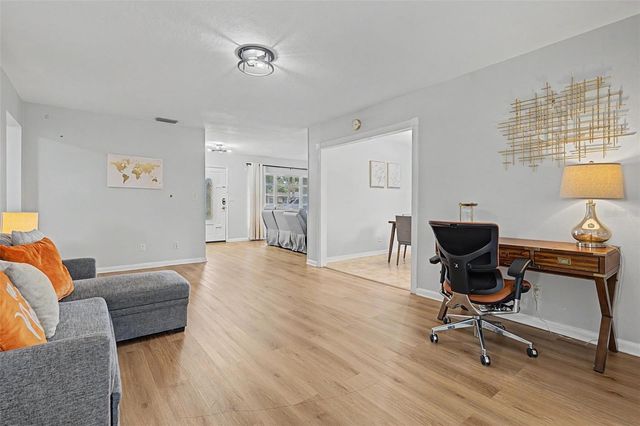 3606 W GRAY STREET, Tampa, FL 33609