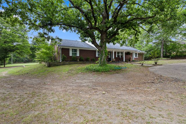 113 Dearing Creek Rd, Gladewater, TX 75647