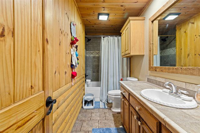 113 Dearing Creek Rd, Gladewater, TX 75647