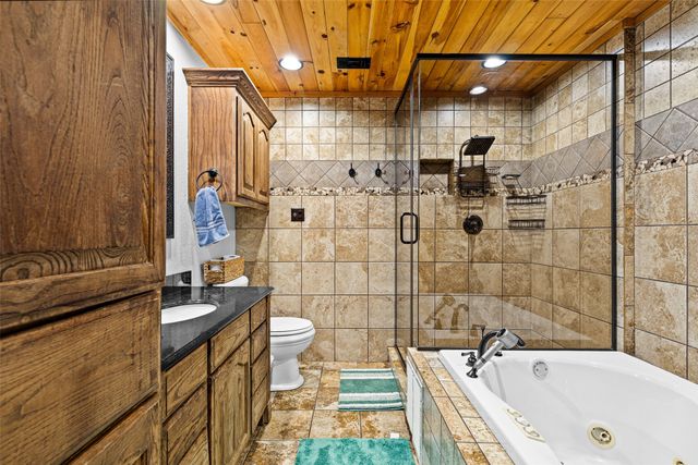 113 Dearing Creek Rd, Gladewater, TX 75647