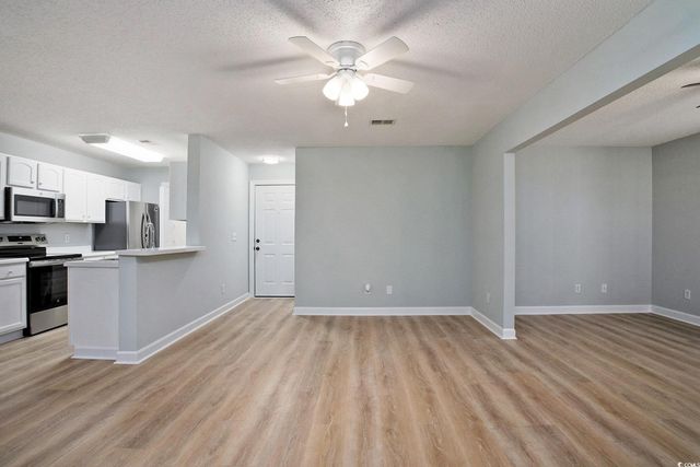 4390 Daphne Ln Unit D, Murrells Inlet, SC 29576