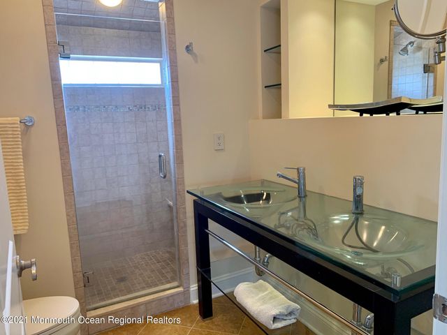 919 N Ocean Avenue, Seaside Park, NJ 08752