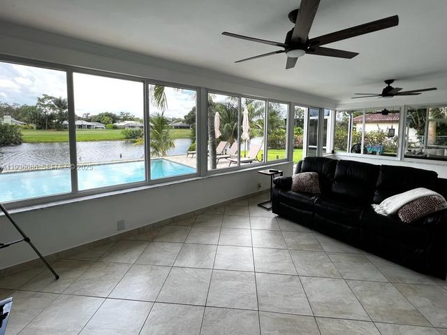 3324 Lakeview Blvd, Delray Beach, FL 33445