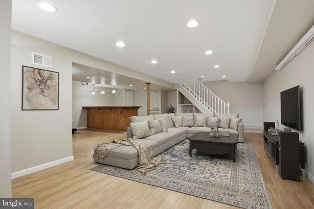 605 SHEPARD DR, Lansdale, PA 19446