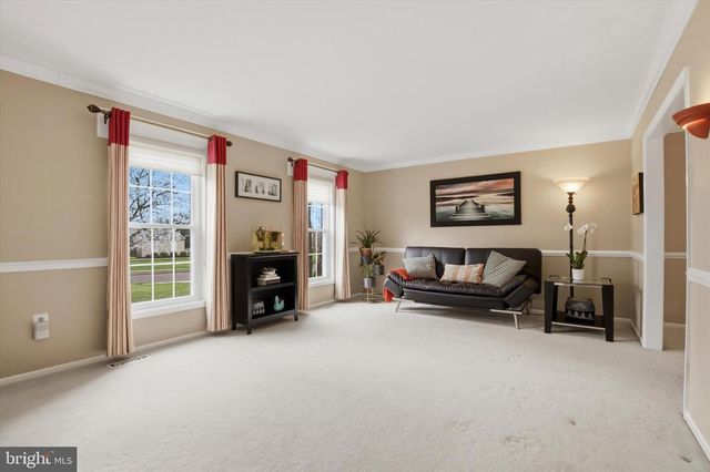 605 SHEPARD DR, Lansdale, PA 19446