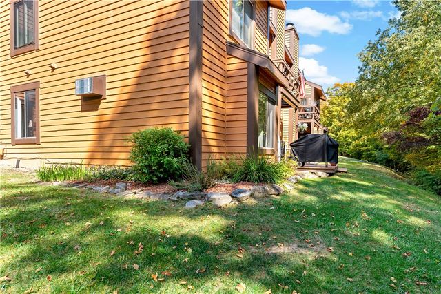 2305 Swiss Mountain Dr, Seven Springs Resort, PA 15622