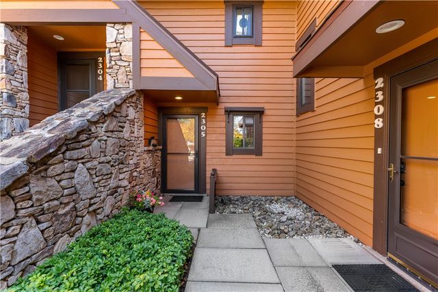 2305 Swiss Mountain Dr, Seven Springs Resort, PA 15622