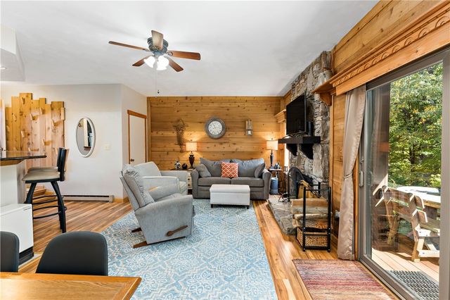 2305 Swiss Mountain Dr, Seven Springs Resort, PA 15622