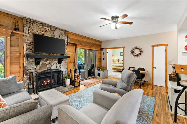 2305 Swiss Mountain Dr, Seven Springs Resort, PA 15622