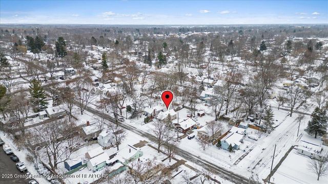 215 Dunlap Street, Lansing, MI 48910