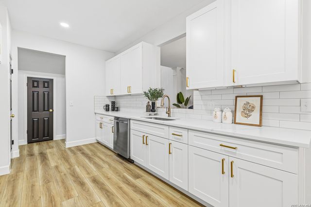 706 Arch Stone, San Antonio, TX 78258