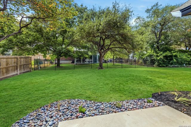 706 Arch Stone, San Antonio, TX 78258