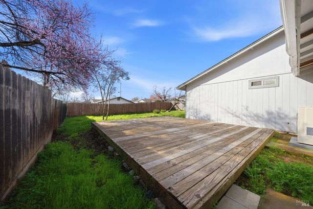 345 Avenue A, Lakeport, CA 95453