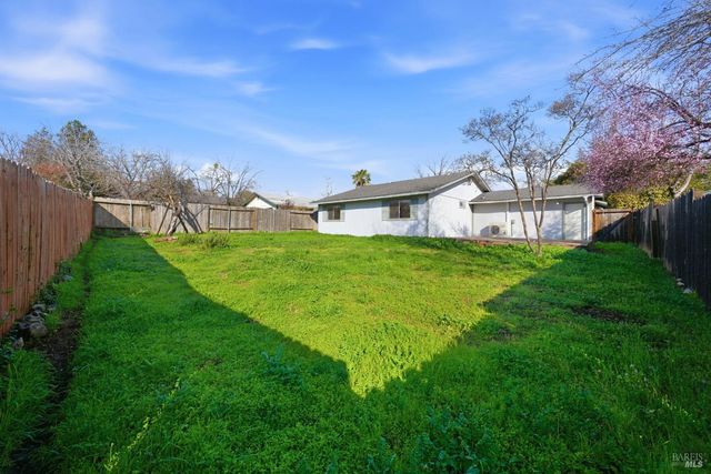 345 Avenue A, Lakeport, CA 95453