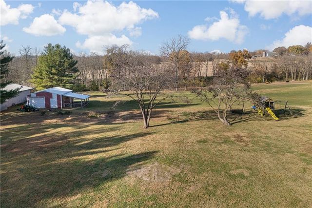 5900 Palomino Drive, St Joseph, MO 64505