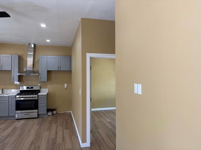 540 S 28th, San Diego, CA 92102