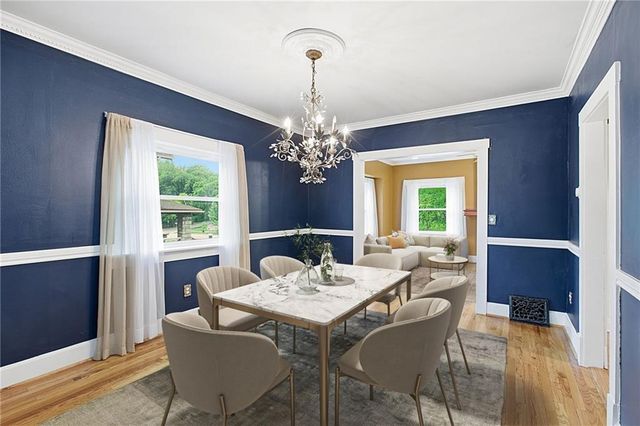 3925 Manheim Road, Kansas City, MO 64110