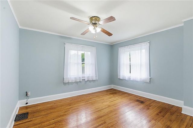 3925 Manheim Road, Kansas City, MO 64110