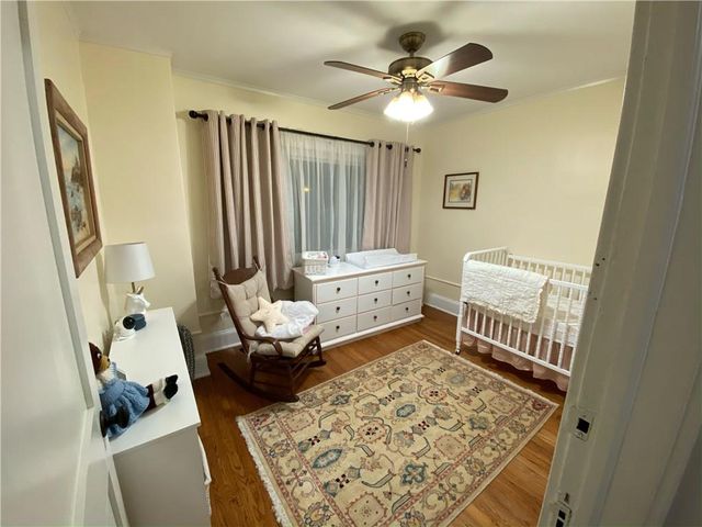 3925 Manheim Road, Kansas City, MO 64110