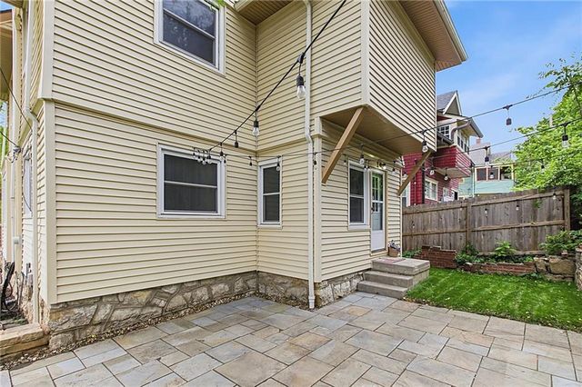 3925 Manheim Road, Kansas City, MO 64110