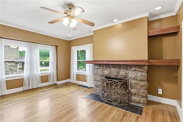 3925 Manheim Road, Kansas City, MO 64110