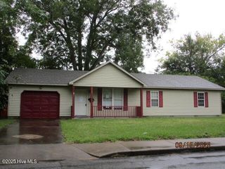1101 Southern Avenue, Elizabeth City, NC 27909