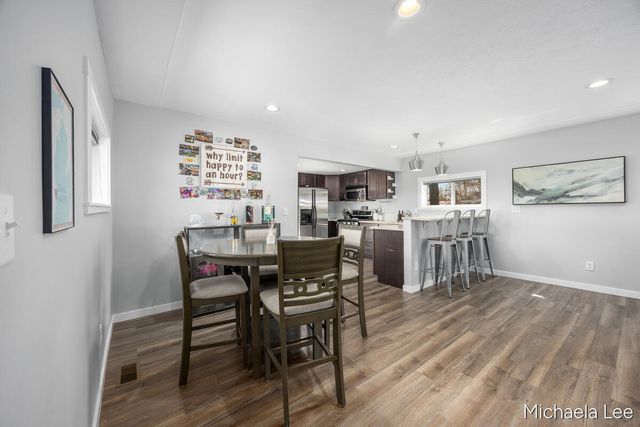 1204 Witham Road, Muskegon, MI 49445