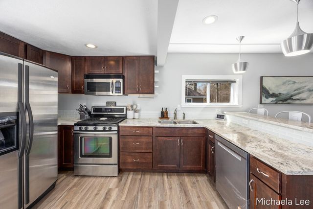 1204 Witham Road, Muskegon, MI 49445