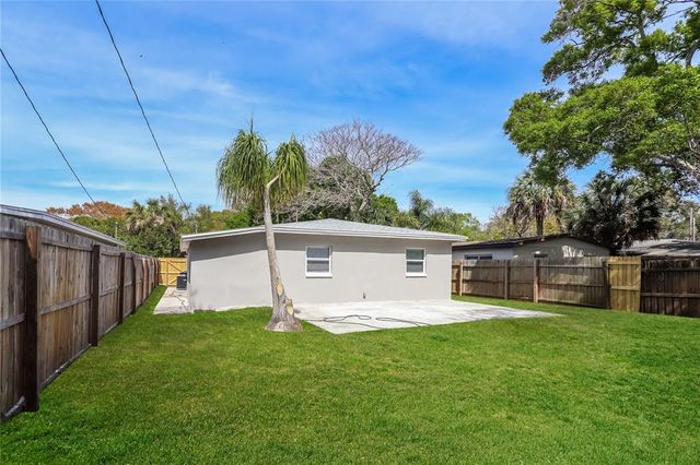 7144 35TH AVENUE N, St Petersburg, FL 33710