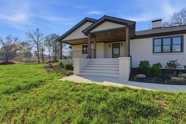 32 Church Street, Taylorsville, GA 30178