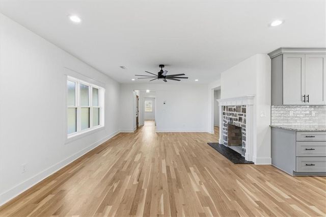 32 Church Street, Taylorsville, GA 30178
