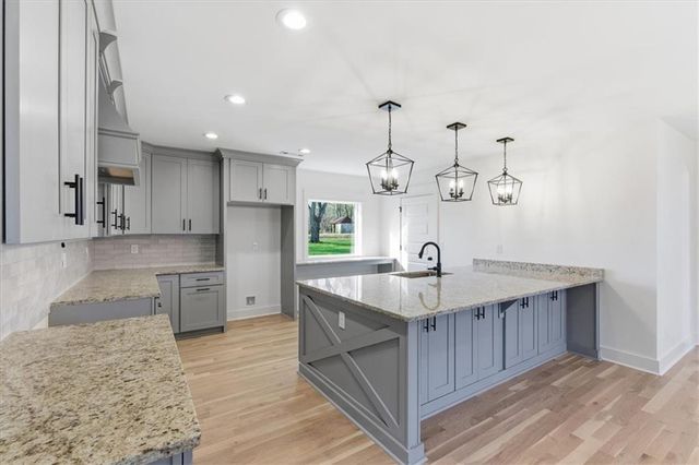 32 Church Street, Taylorsville, GA 30178