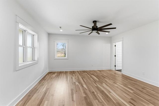 32 Church Street, Taylorsville, GA 30178