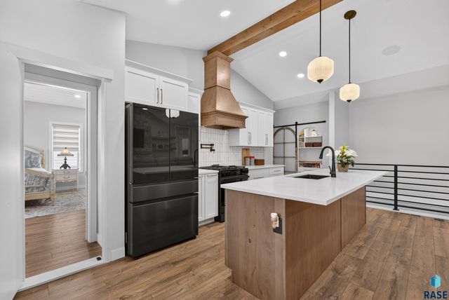 5504 SE Morningside Cir Circle, Sioux Falls, SD 57110