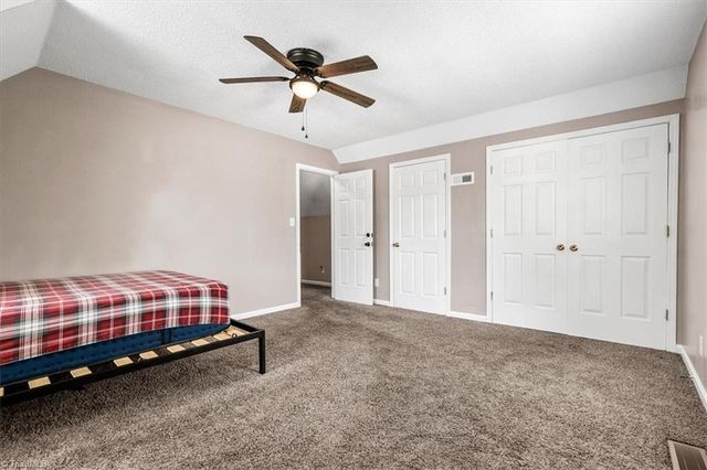 2045 Ardmore Village Lane, Winston-salem, NC 27127