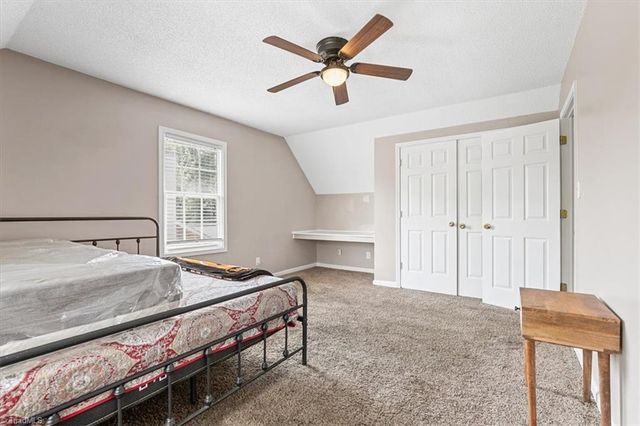 2045 Ardmore Village Lane, Winston-salem, NC 27127