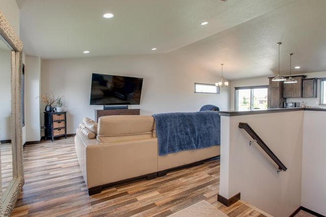 601 27th Avenue W, West Fargo, ND 58078