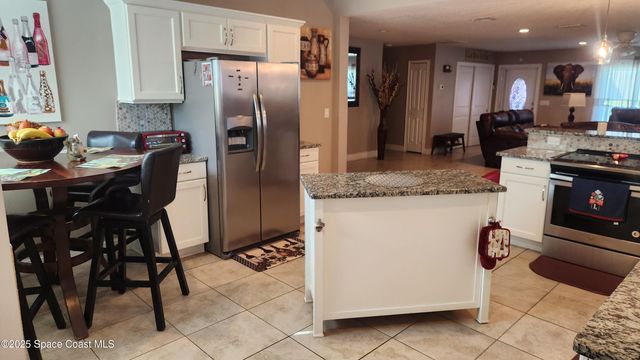 290 SE District Street SE, 12, Palm Bay, FL 32909