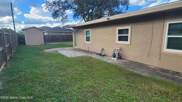 290 SE District Street SE, 12, Palm Bay, FL 32909