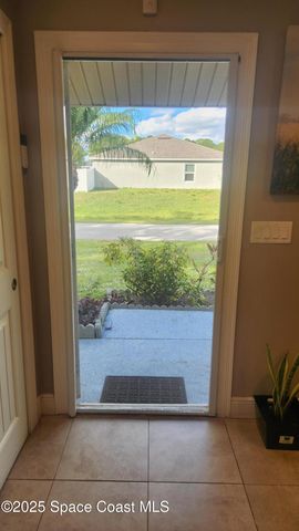 290 SE District Street SE, 12, Palm Bay, FL 32909