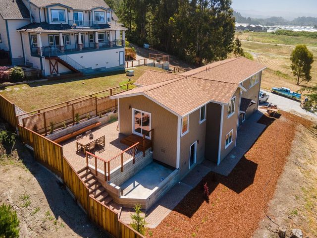599 Alto Avenue, Half Moon Bay, CA 94019
