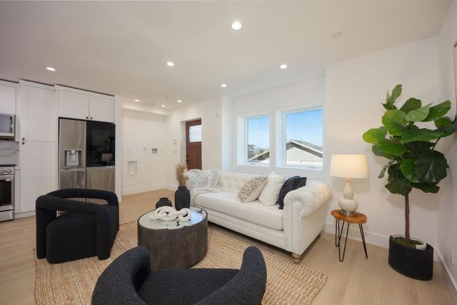 599 Alto Avenue, Half Moon Bay, CA 94019