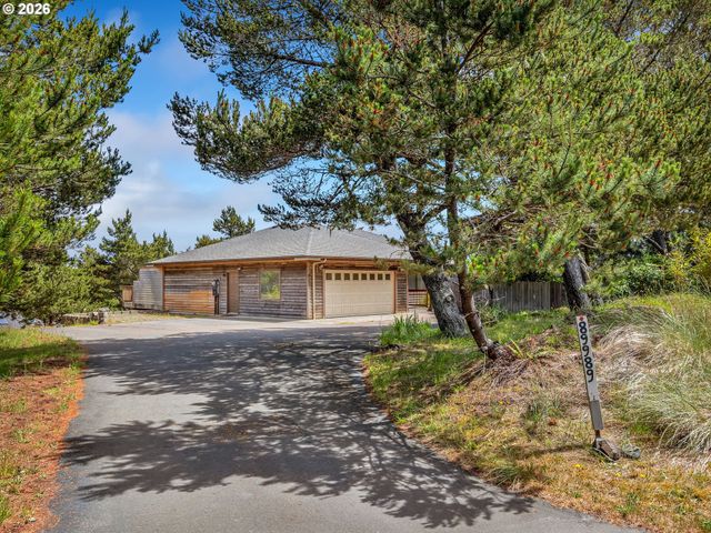 89989 MANION Dr, Warrenton, OR 97146